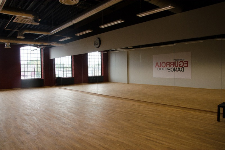 Egurrola Dance Studio